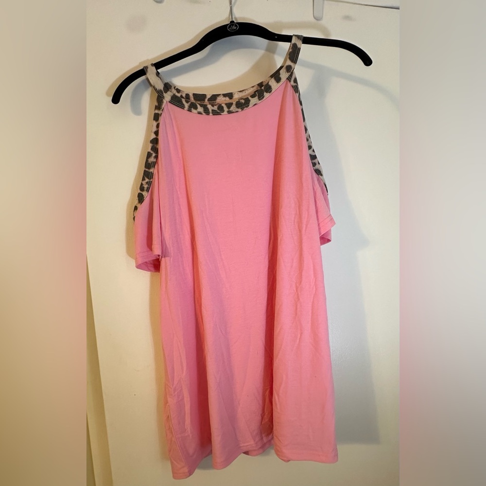 Chic Pink Women's Cold Shoulder Top with Leopard Accents